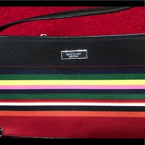 Stylish handbags never used